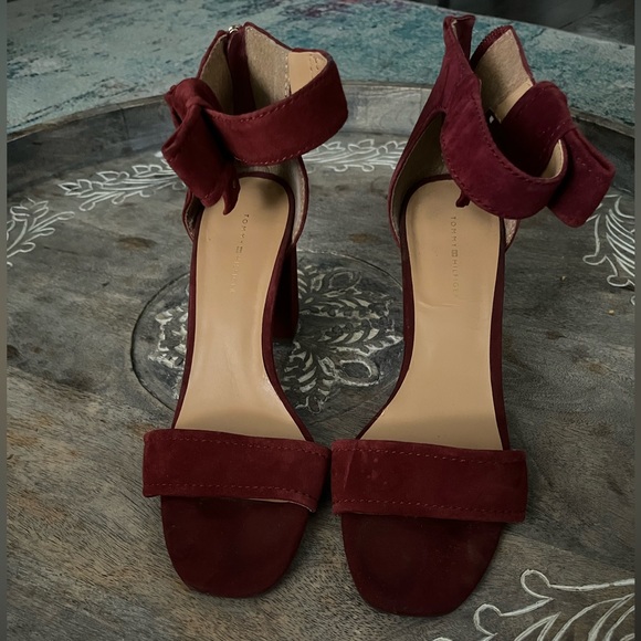 Tommy Hilfiger block sandal, burgundy - Picture 1 of 4
